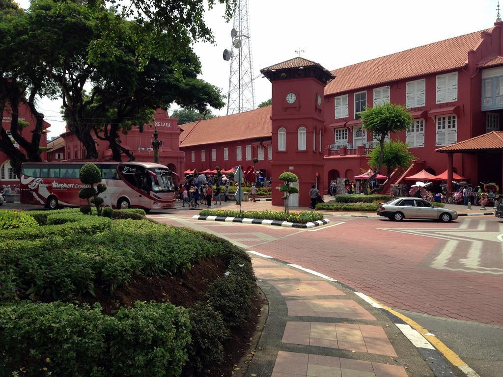 Relax & Chill At Malacca River Buitenkant foto