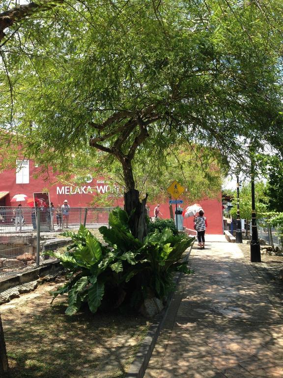 Relax & Chill At Malacca River Buitenkant foto