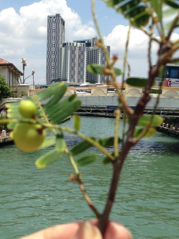 Relax & Chill At Malacca River Buitenkant foto